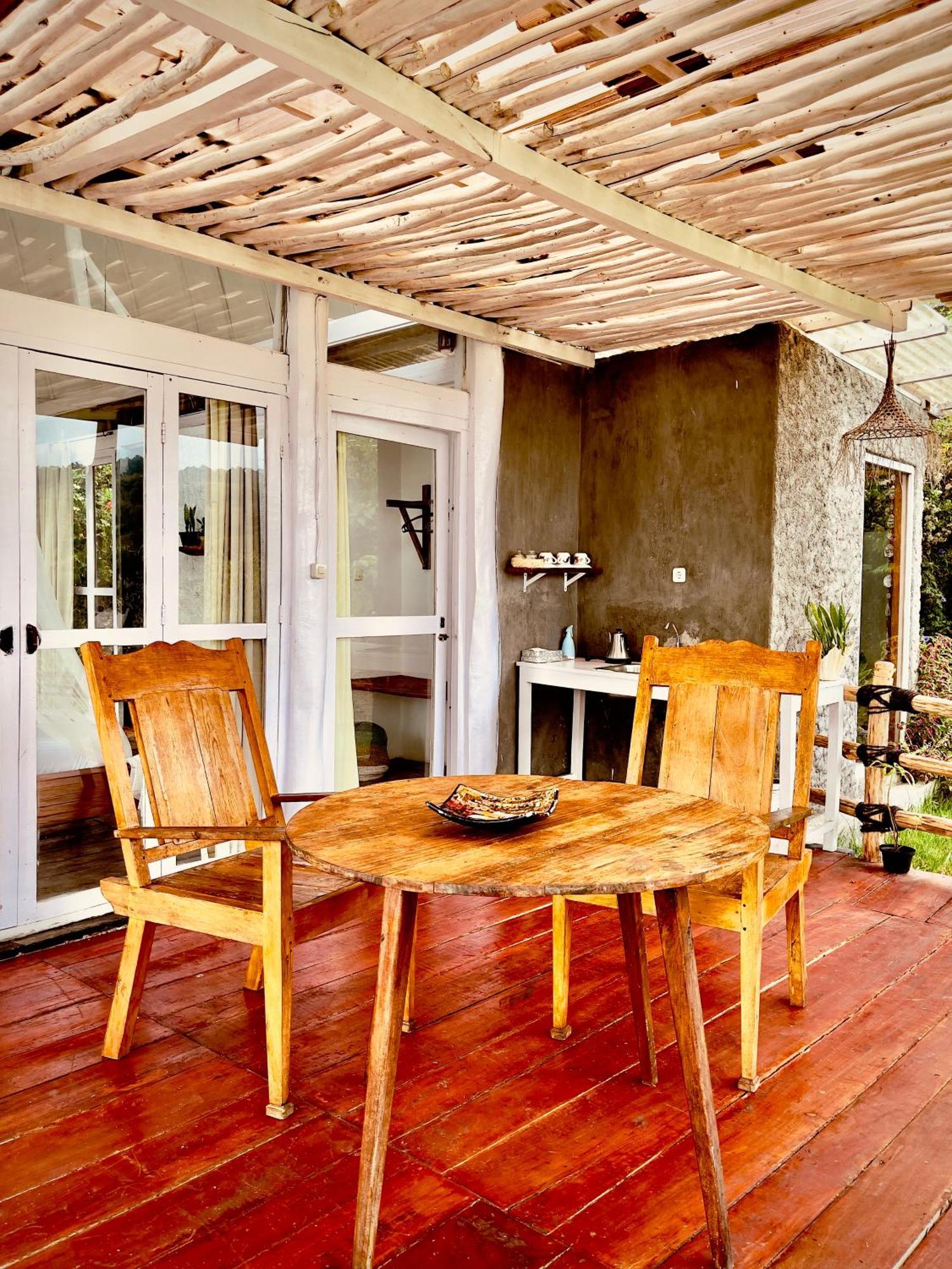 Manulalu Jungle Hotell Bajawa Eksteriør bilde